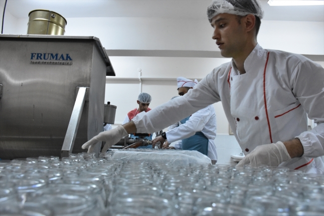 Hükümlülerin yetiştirdiği ürünler yoğun talep görüyor