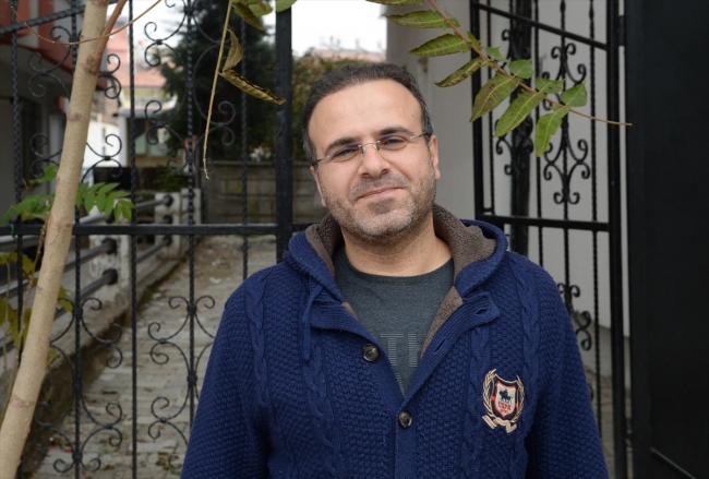 Kitap okuyup özetini çıkardı, yargılanmaktan kurtuldu