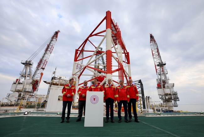 Mersin’de sığ deniz sondajı başlıyor