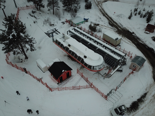 Uzun pistleriyle öne çıkan Cıbıltepe Kayak Merkezi yeni sezona hazır
