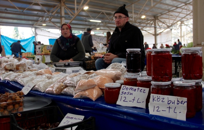 Bursa'da yetişmeyen ürünleri köylü pazarında satmak yasak