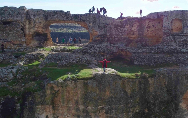 İnanç ve kültürel değerleriyle fotoğrafçıların gözdesi: Diyarbakır