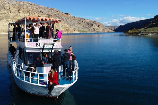 İnanç ve kültürel değerleriyle fotoğrafçıların gözdesi: Diyarbakır