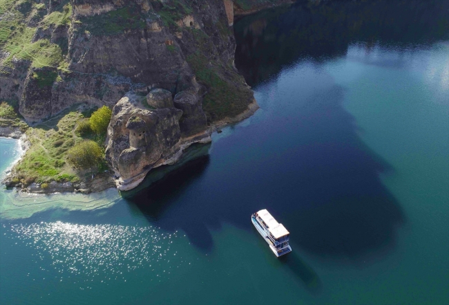 İnanç ve kültürel değerleriyle fotoğrafçıların gözdesi: Diyarbakır