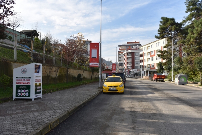 Giresun'da giysi ve ayakkabılar çöpe değil kumbaraya atılacak