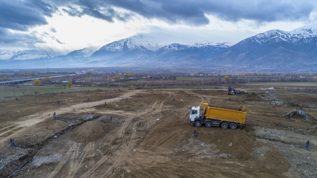 40 yıl çöp depolanan alanda elektrik enerjisi üretilecek