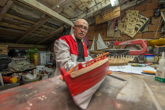 Ahşap atıklar Ömer Şavlı'nın ellerinde sanat eserine dönüşüyor