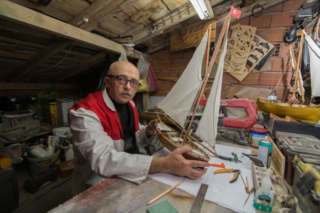 Ahşap atıklar Ömer Şavlı'nın ellerinde sanat eserine dönüşüyor