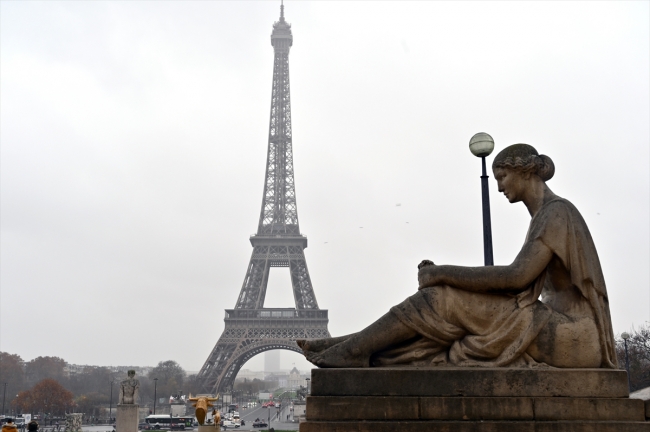 Fransa, "Olağanüstü Cumartesi"ye hazırlanıyor