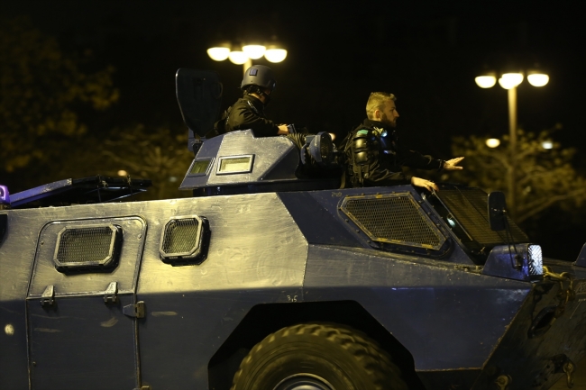 Fransa'da kırmızı alarm: Güvenlik tedbirleri en üst seviyede