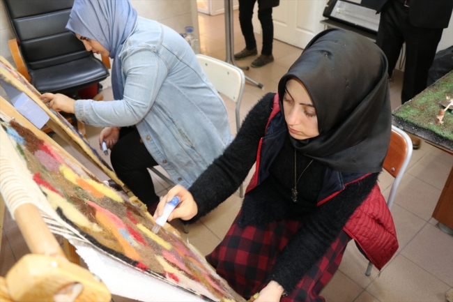 Ata mirası "keçe işleme sanatı" geleceğe taşınıyor