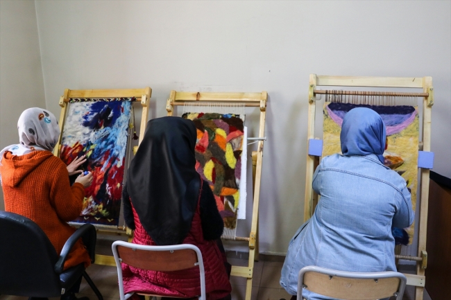 Ata mirası "keçe işleme sanatı" geleceğe taşınıyor