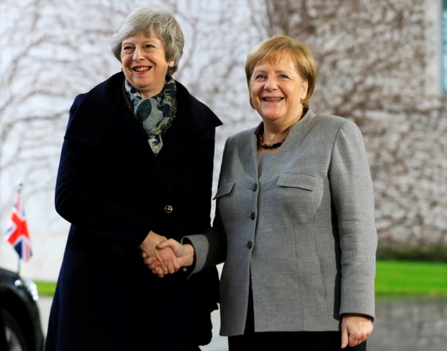 İngiltere Başbakanı May'den Brexit diplomasisi