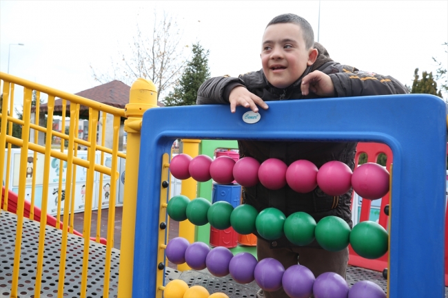 Kayseri'deki "Engelsiz Çocuk Evi" annelerin yaşamını kolaylaştırıyor