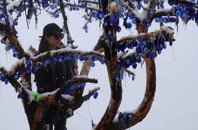 Kapadokya'da kar yağışından sonra sis etkili oldu