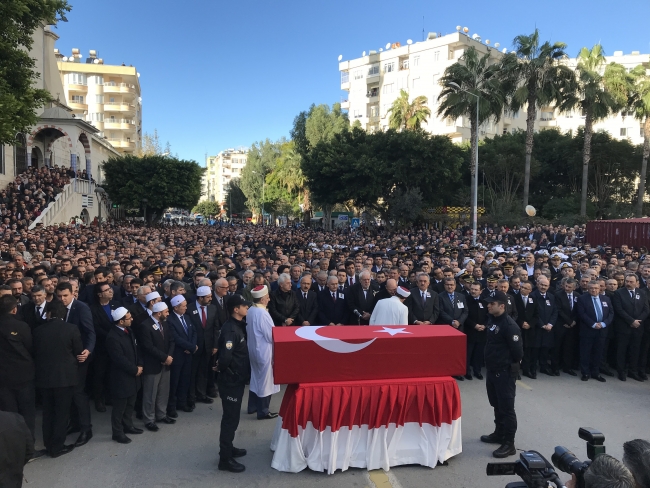 Şehit Emniyet Müdürü Verdi son yolculuğuna uğurlandı