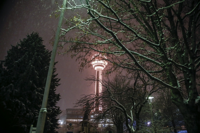 Ankara beyaza büründü
