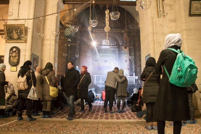 Mevlana Müzesi "gel" çağrısıyla milyonları ağırlıyor