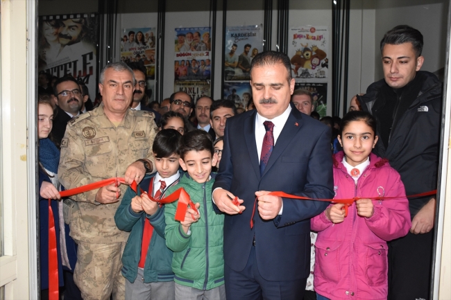 "Gezici Çanakkale Müzesi Sergisi" Hakkarililerle buluştu