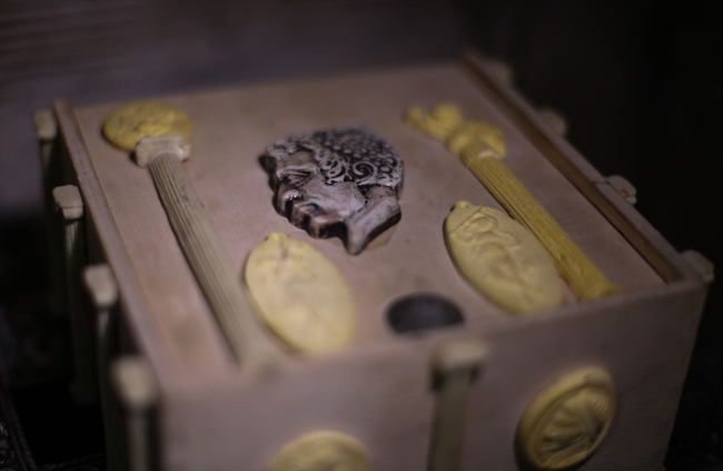 20 yıldır tarihi eserlerin minyatürünü yapıyor