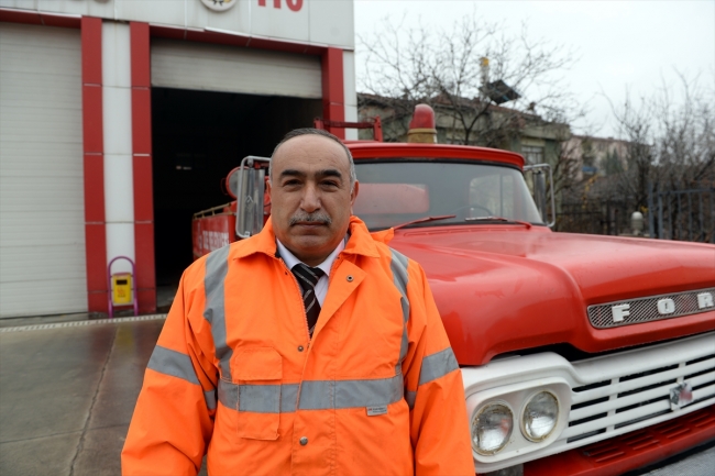 1957 model itfaiye aracını ilk günkü orijinalliğiyle koruyor