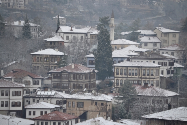 Safranbolu'dan kar manzaraları