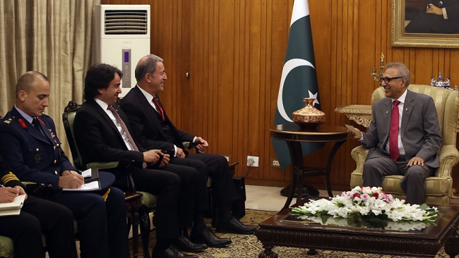 Pakistan Başbakanı Han: Türkiye'nin katettiği ilerlemeye hayranız
