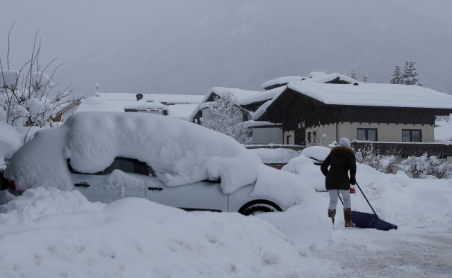 Avrupa'da kar alarmı