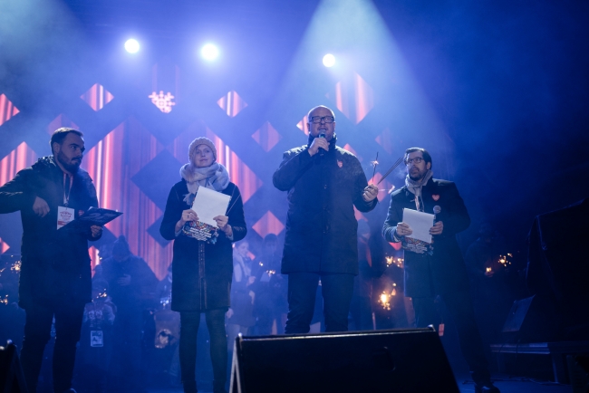 Polonya'da belediye başkanı bıçaklı saldırıda hayatını kaybetti