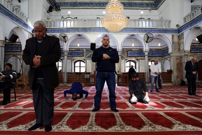 İsrail, sporcu müezzini görevden aldı