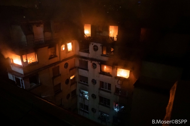 Paris'te bina yangını: 10 ölü, 30 yaralı