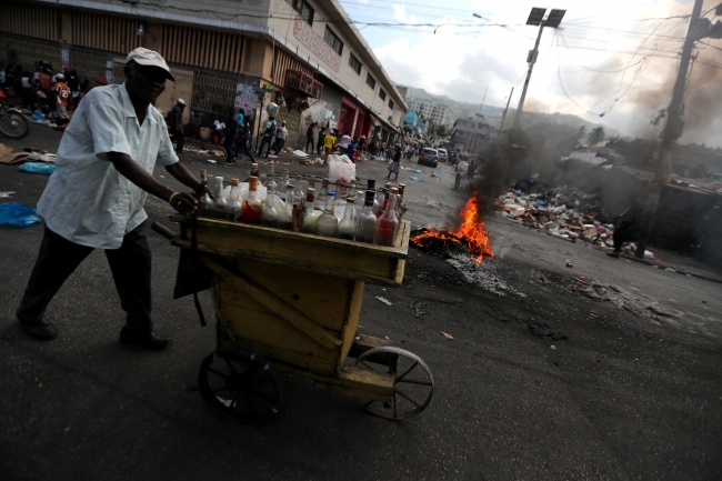 Haiti hükümetinden protestoculara talepleri karşılama sözü