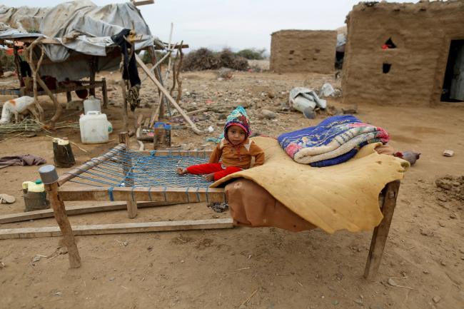 Yemen'in Hacca kentinde yerinden edilmiş kişiler için kurulan bir kamp. Fotoğraf: Reuters