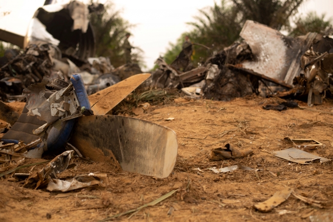 Kolombiya'da uçak düştü: 12 ölü