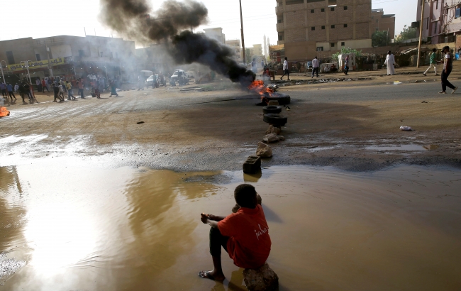 Sudan'da ordu göstericilere müdahale etti: 30 ölü
