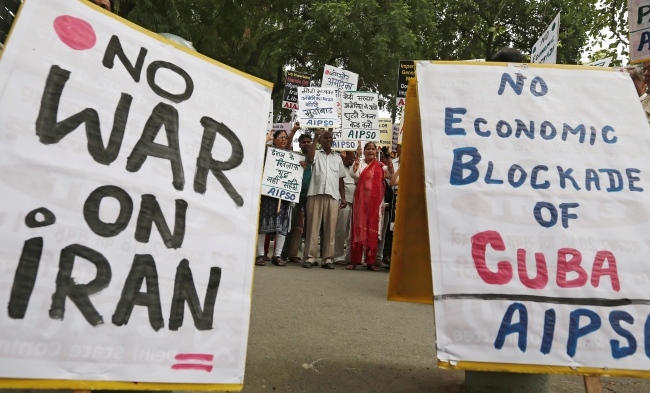 Hindistan'da Pompeo'ya karşı gösteri düzenlendi