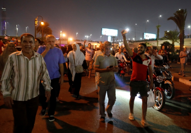 Mısırlı göstericiler Fotoğraf: Reuters