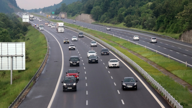 Tatilciler dönüş yoluna 'erken' çıktı