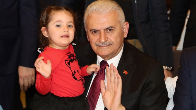 Binali Yıldırım: 16 yıllık iktidarımızın başarısının ardında kadınlarımız var
