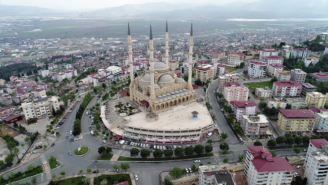 Türkiye'nin "simge" camileri ramazana hazır