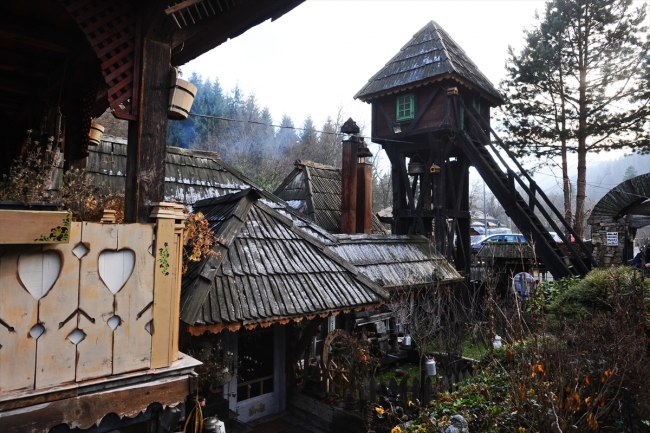 Bosna Hersek'in etnik köyünde tarihe yolculuk