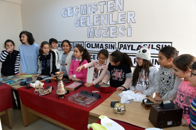 Tuncelili öğrencilerden "Geçmişten Gelenler Müzesi"