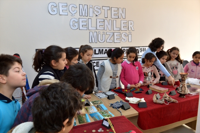 Tuncelili öğrencilerden "Geçmişten Gelenler Müzesi"