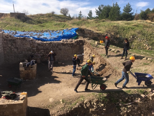 Mardin Kalesi şehrin geçmişine ışık tutacak