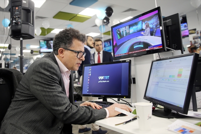 "TRT Arapça bölünmüşlük çağında köprü inşa etmeye geliyor"