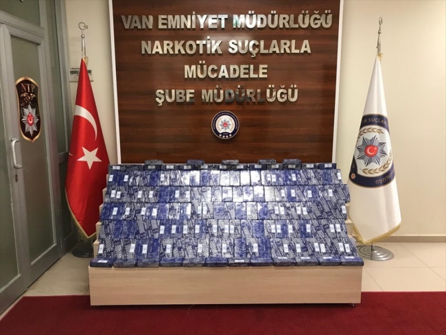 Van'da uyuşturucu operasyonu: 72 kilo eroin ele geçirildi