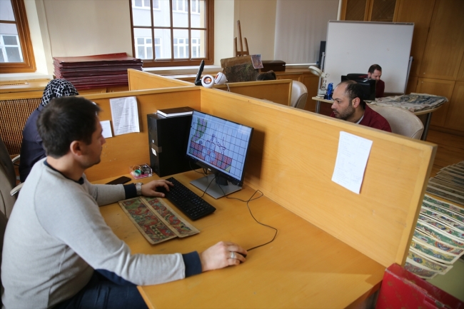 Asırlık halı desenleri dijital ortama aktarılıyor