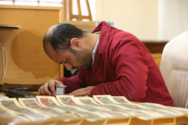 Asırlık halı desenleri dijital ortama aktarılıyor