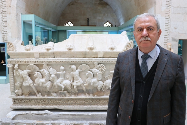 Kütahya'daki "Amazonlar lahdi" bin 858 yıllık tarihiyle dikkat çekiyor