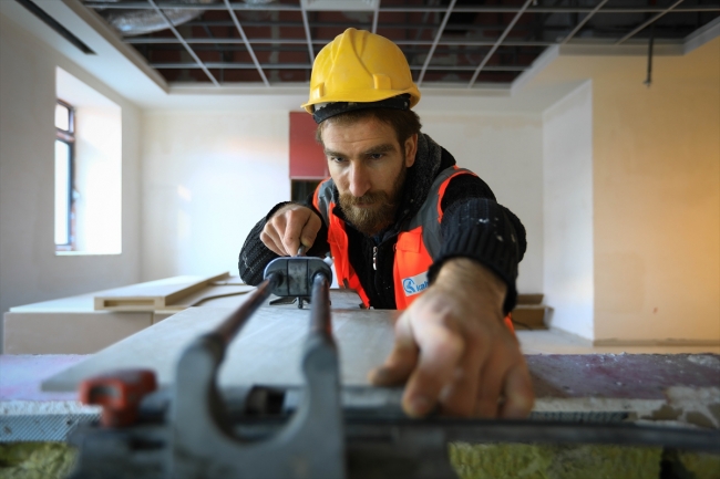 İnşaat işçisi Orhan Şen'in yan flüt tutkusu